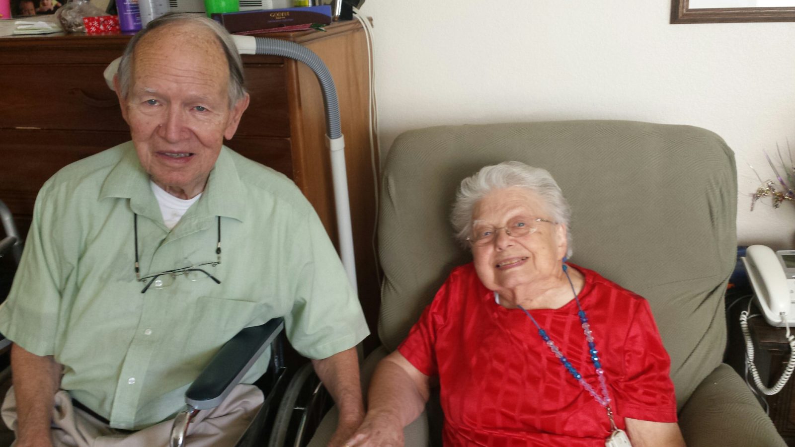 2015-12-30 Calvin and Laurel