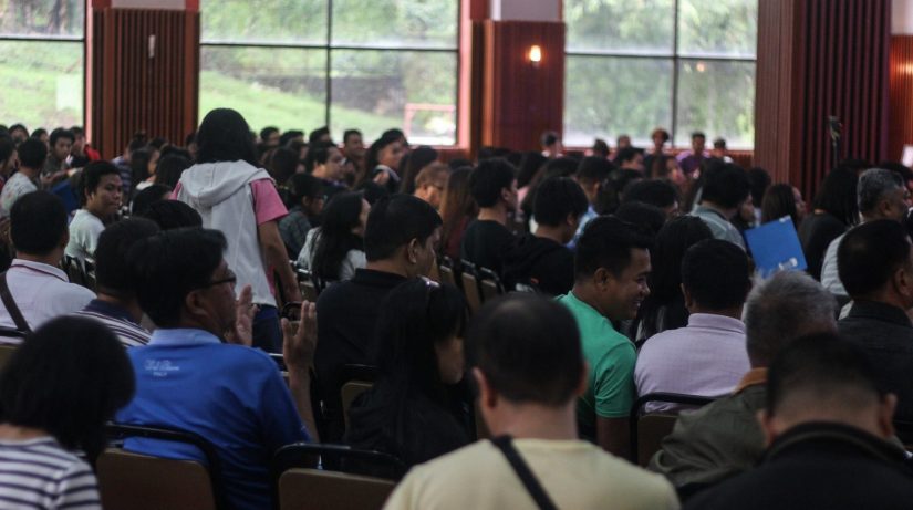 discipleship summit crowd